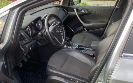 Opel Astra J, 2011 год, 680 000 рублей, 10 фотография