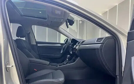 Skoda Superb III рестайлинг, 2022 год, 1 576 000 рублей, 14 фотография