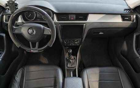 Skoda Rapid I, 2018 год, 1 070 000 рублей, 11 фотография