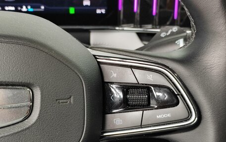 Geely Atlas, 2023 год, 2 499 000 рублей, 10 фотография
