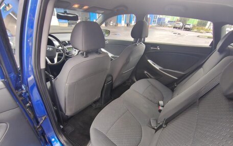 Hyundai Solaris II рестайлинг, 2011 год, 750 000 рублей, 6 фотография