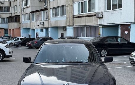 BMW 7 серия, 1998 год, 320 000 рублей, 1 фотография