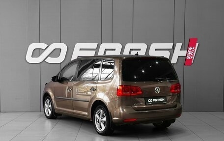 Volkswagen Touran III, 2011 год, 798 000 рублей, 2 фотография