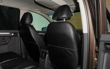 Volkswagen Touran III, 2011 год, 798 000 рублей, 11 фотография