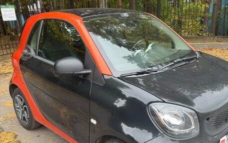 Smart Fortwo III, 2018 год, 1 675 000 рублей, 6 фотография