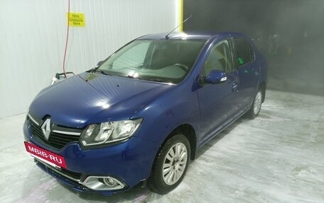Renault Logan II, 2015 год, 450 000 рублей, 11 фотография