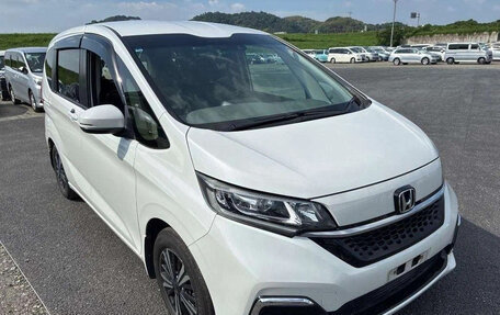 Honda Freed II, 2022 год, 1 480 000 рублей, 2 фотография