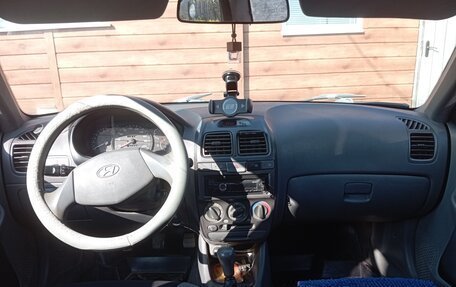 Hyundai Accent II, 2006 год, 215 000 рублей, 1 фотография