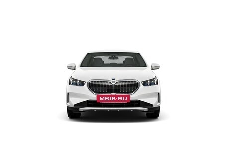 BMW 5 серия, 2025 год, 7 890 000 рублей, 4 фотография