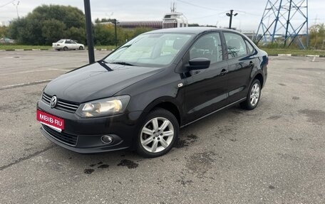 Volkswagen Polo VI (EU Market), 2013 год, 840 000 рублей, 1 фотография