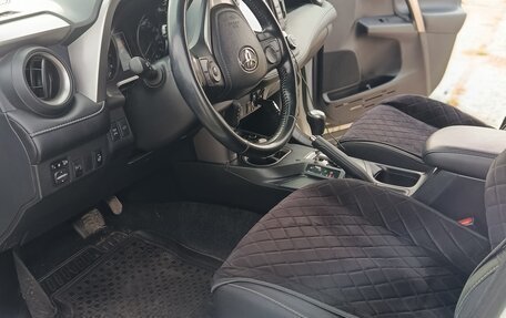 Toyota RAV4, 2017 год, 2 249 000 рублей, 8 фотография