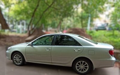 Toyota Camry V40, 2004 год, 800 000 рублей, 1 фотография