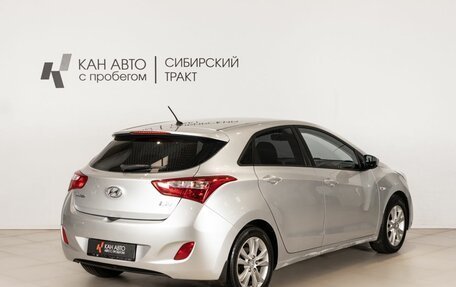 Hyundai i30 II рестайлинг, 2012 год, 850 000 рублей, 3 фотография
