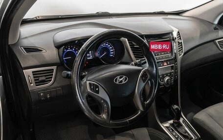 Hyundai i30 II рестайлинг, 2012 год, 850 000 рублей, 6 фотография
