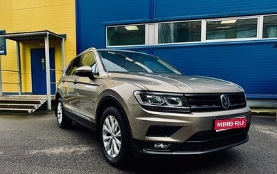Volkswagen Tiguan II, 2018 год, 1 950 000 рублей, 1 фотография
