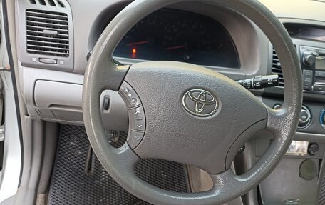 Toyota Camry V40, 2004 год, 800 000 рублей, 8 фотография