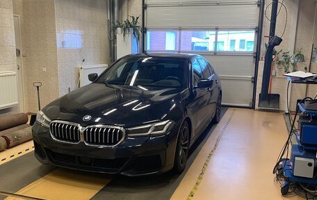 BMW 5 серия, 2021 год, 4 790 000 рублей, 9 фотография