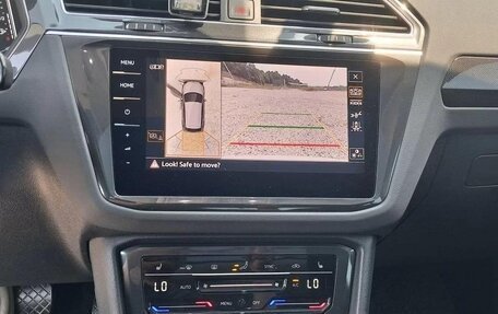Volkswagen Tiguan II, 2023 год, 2 900 000 рублей, 13 фотография