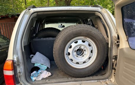 Chevrolet Tracker II, 2003 год, 220 000 рублей, 17 фотография