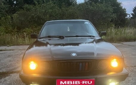 BMW 5 серия, 1992 год, 250 000 рублей, 3 фотография