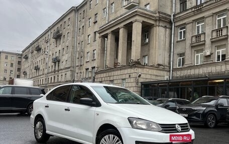 Volkswagen Polo VI (EU Market), 2017 год, 429 000 рублей, 2 фотография