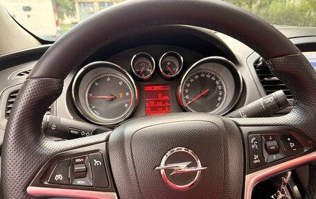 Opel Insignia II рестайлинг, 2012 год, 800 000 рублей, 14 фотография