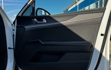 KIA K5, 2020 год, 2 760 000 рублей, 23 фотография