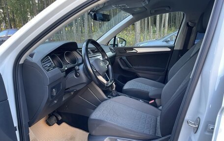 Volkswagen Tiguan II, 2021 год, 2 880 000 рублей, 9 фотография