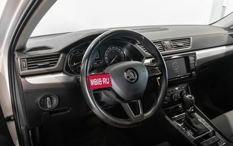 Skoda Superb III рестайлинг, 2017 год, 1 782 658 рублей, 5 фотография