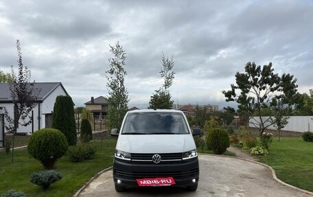 Volkswagen Transporter T6 рестайлинг, 2019 год, 3 100 000 рублей, 3 фотография