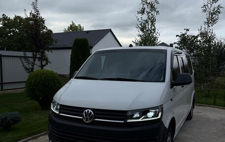 Volkswagen Transporter T6 рестайлинг, 2019 год, 3 100 000 рублей, 4 фотография