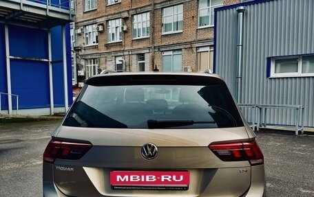 Volkswagen Tiguan II, 2018 год, 1 950 000 рублей, 8 фотография