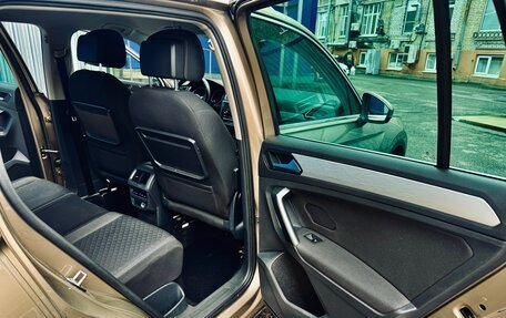 Volkswagen Tiguan II, 2018 год, 1 950 000 рублей, 20 фотография