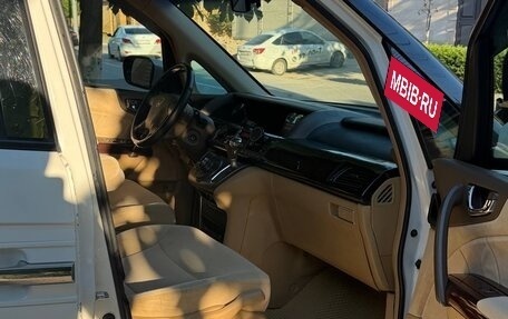 Honda Elysion I, 2004 год, 750 000 рублей, 7 фотография