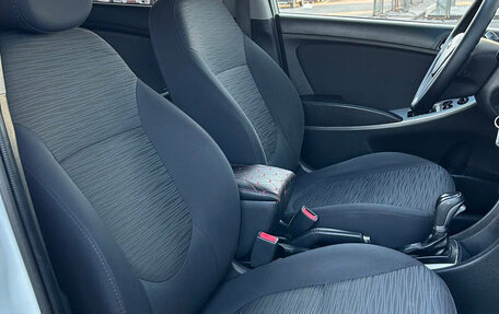 Hyundai Solaris II рестайлинг, 2015 год, 950 000 рублей, 13 фотография