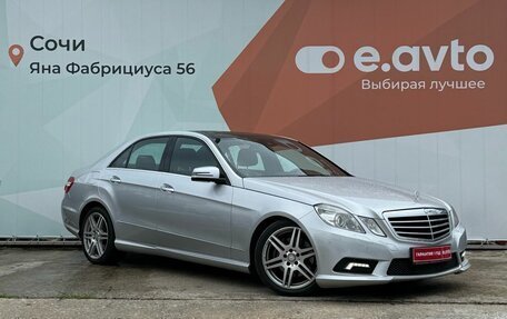 Mercedes-Benz E-Класс, 2011 год, 1 900 000 рублей, 3 фотография