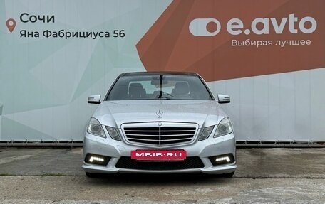 Mercedes-Benz E-Класс, 2011 год, 1 900 000 рублей, 2 фотография