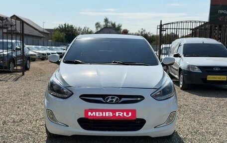 Hyundai Solaris II рестайлинг, 2013 год, 1 750 000 рублей, 2 фотография