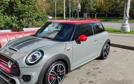 MINI Hatch, 2018 год, 7 000 000 рублей, 2 фотография