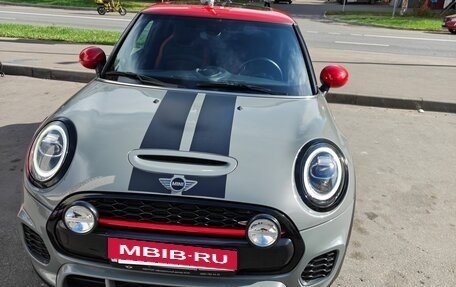 MINI Hatch, 2018 год, 7 000 000 рублей, 3 фотография