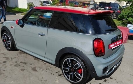 MINI Hatch, 2018 год, 7 000 000 рублей, 4 фотография