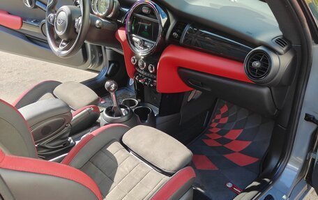 MINI Hatch, 2018 год, 7 000 000 рублей, 21 фотография