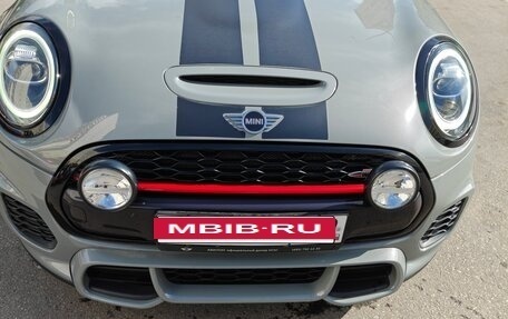MINI Hatch, 2018 год, 7 000 000 рублей, 15 фотография