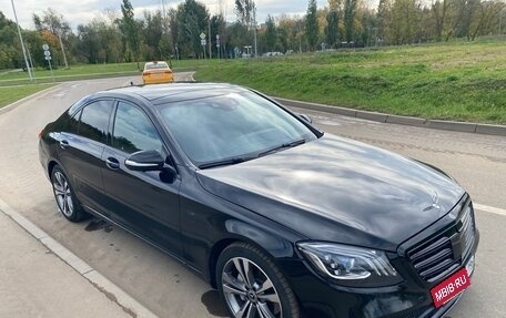 Mercedes-Benz S-Класс, 2018 год, 2 890 000 рублей, 2 фотография