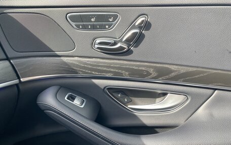 Mercedes-Benz S-Класс, 2018 год, 2 890 000 рублей, 21 фотография