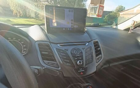 Ford Fiesta, 2016 год, 810 000 рублей, 7 фотография