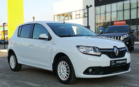 Renault Sandero II рестайлинг, 2015 год, 790 000 рублей, 7 фотография