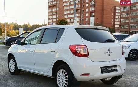 Renault Sandero II рестайлинг, 2015 год, 790 000 рублей, 11 фотография