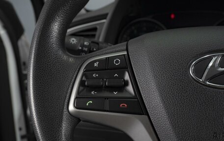 Hyundai Elantra VI рестайлинг, 2017 год, 1 350 000 рублей, 18 фотография