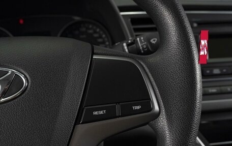 Hyundai Elantra VI рестайлинг, 2017 год, 1 350 000 рублей, 19 фотография